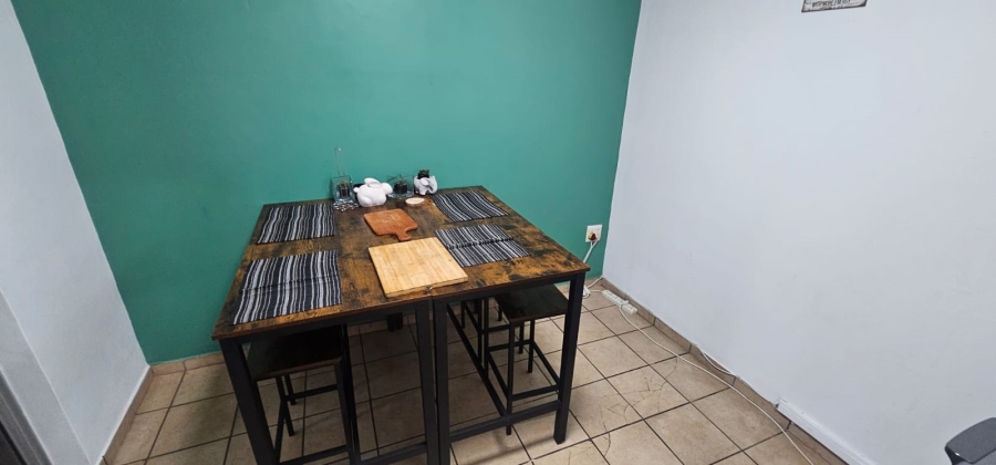 3 Bedroom Property for Sale in Geelhoutpark North West